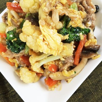 豚肉とカリフラワーのマヨネーズいため