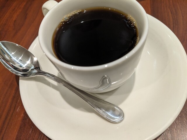 カフェスタッフ 正社員 ドトール 神保町駅前店