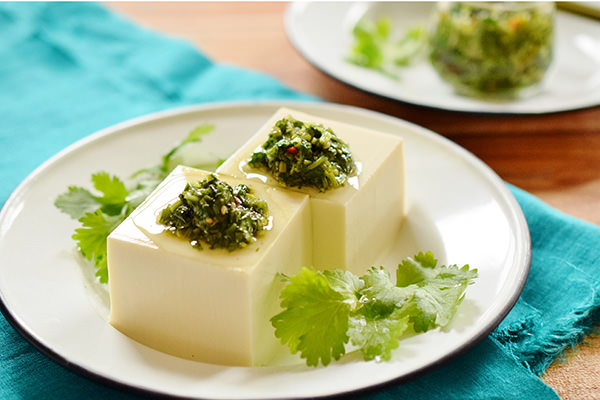 パクチー 香菜 シャンツァイ を使いこなそう！ミニ講座&おすすめレシピPick Up! スパイス&ハーブ一覧S&B エスビー食品株式会社