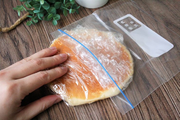 シロップを掛けると牛乳の風味が台無しになる、六甲山麓牛乳ホットケーキ: とものスナックタイム