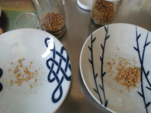 ごますり器 手動式の100均 セリア じゃすれない？電動との比較や使い方も紹介♪ねぎブロ☆50歳からの人生2周目を楽しもう