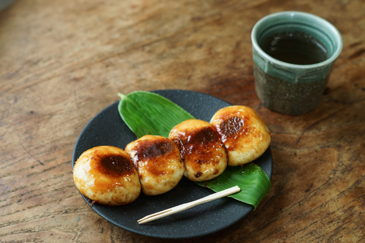 にら焼きまんじゅう♪ビタミンたっぷり皮も餡も美味しい 手作り点心 Pan fried Buns with Pork and Chinese chives