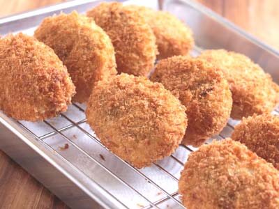 じゃがバターのレシピと作り方！じゃがいもが美味しくなる茹で方とは