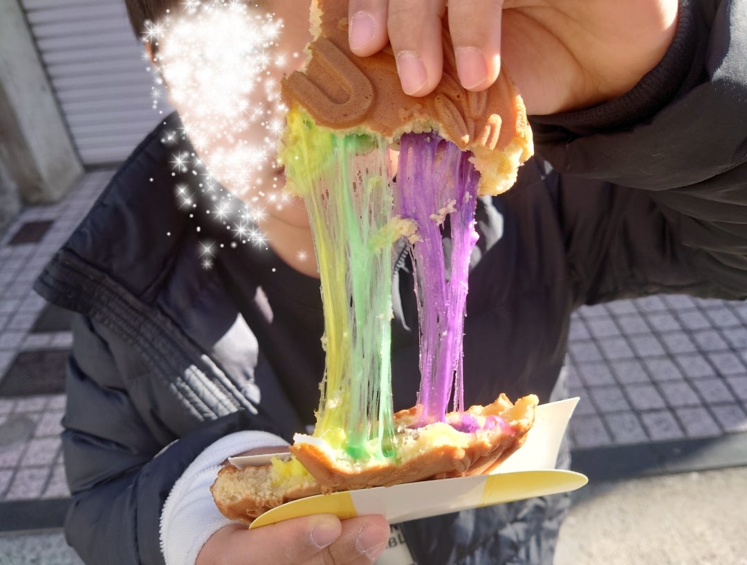 レインボー10円パン』by 大蒜あさり : カマロカンジョン 原宿竹下通店 - 原宿 韓国料理食べログ