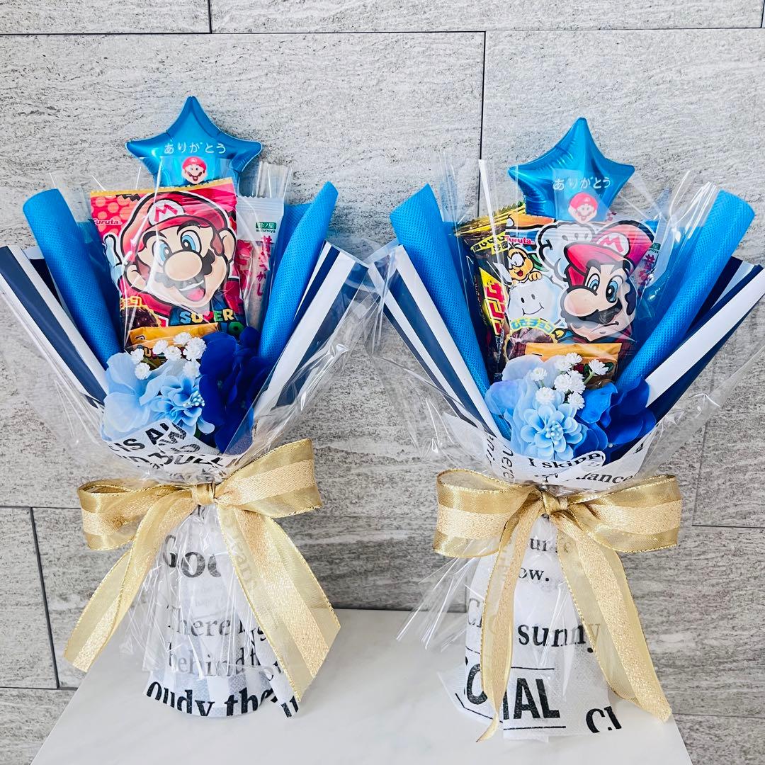 💕✨リングガールちゃんに🤵‍♂️👰‍♀️💐🍬✨💕 結婚式にリングガールをお手伝いしてくれるお子様にお菓子ブーケのご依頼です💖💐バルーンにお名前入り、お菓子は小さいお子様でも召し上がっていただける物をご希望でした✨ ボーロ、赤ちゃんお煎餅、キティちゃんの