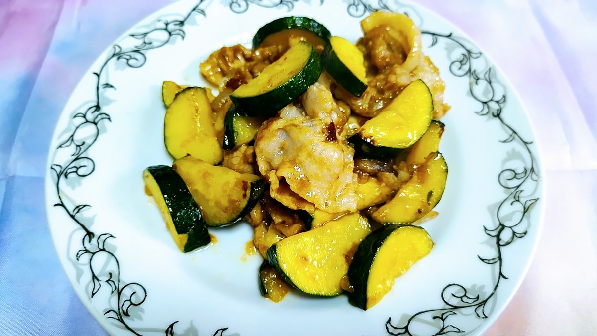 肉み・そうめんみけねこのあんずさんの中の人