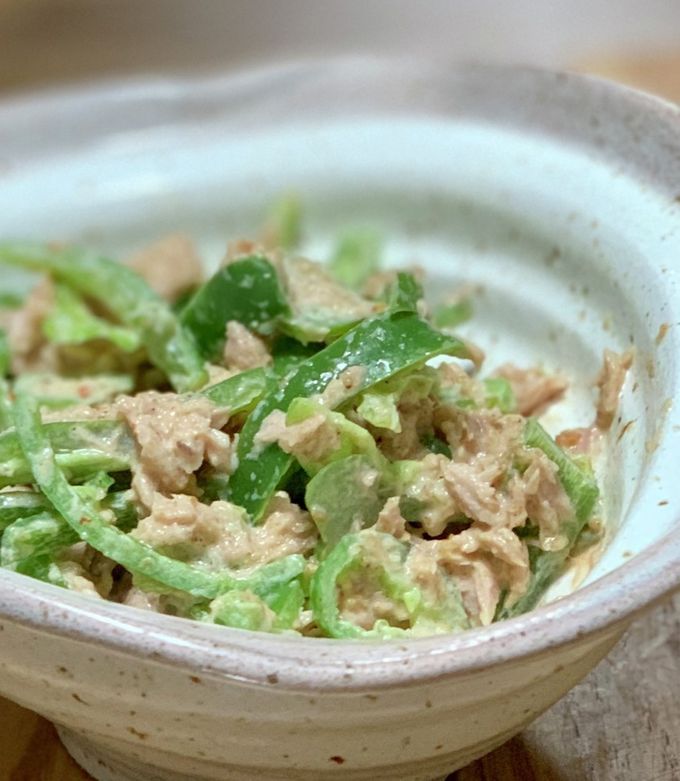 丸ごと無限ピーマン - 料理研究家リュウジのバズレシピ.com