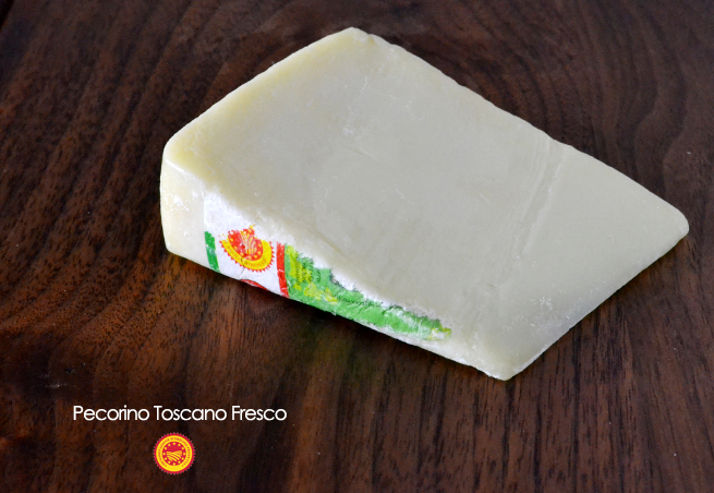 楽天市場 羊乳独特のあまい香りとキリっと塩味！ローマ帝国から続くと言われるイタリア最古のチーズ ペコリーノ・ロマーノD.O.P 約500g1,080円 税込100g当たり再計算重量再計算商品冷蔵 冷凍可チーズ ペコリーノ 羊 ペコリーノロマーノ カルボナーラ