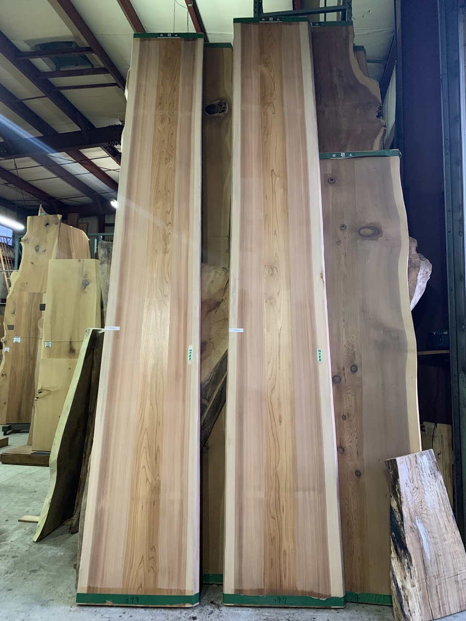 寿司店のカウンター ヒノキ一枚板一枚板xオイル仕上げの専門店木の店さんもく 岩手