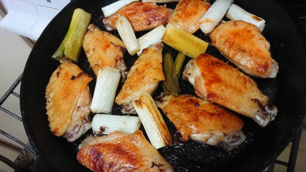 手がとまらない！ 塩焼き手羽先