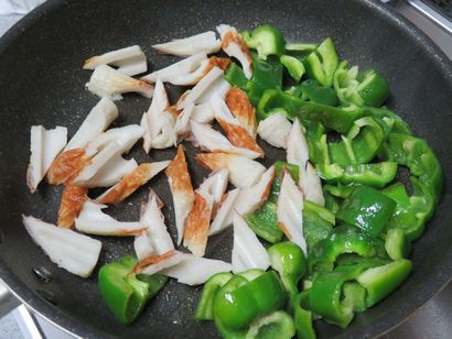 ピーマンとちくわがあれば絶対コレ！切って和えるだけで苦くない！火を使わない簡単副菜レシピを紹介 あさごはんチャンネル- エキスパート -Yahoo!ニュース