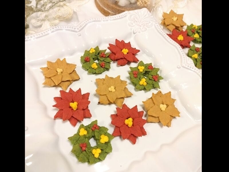 ポインセチアの折り紙の切り方☆切り絵の花と葉っぱを手作りして飾り付け♪│子供と楽しむ折り紙・工作