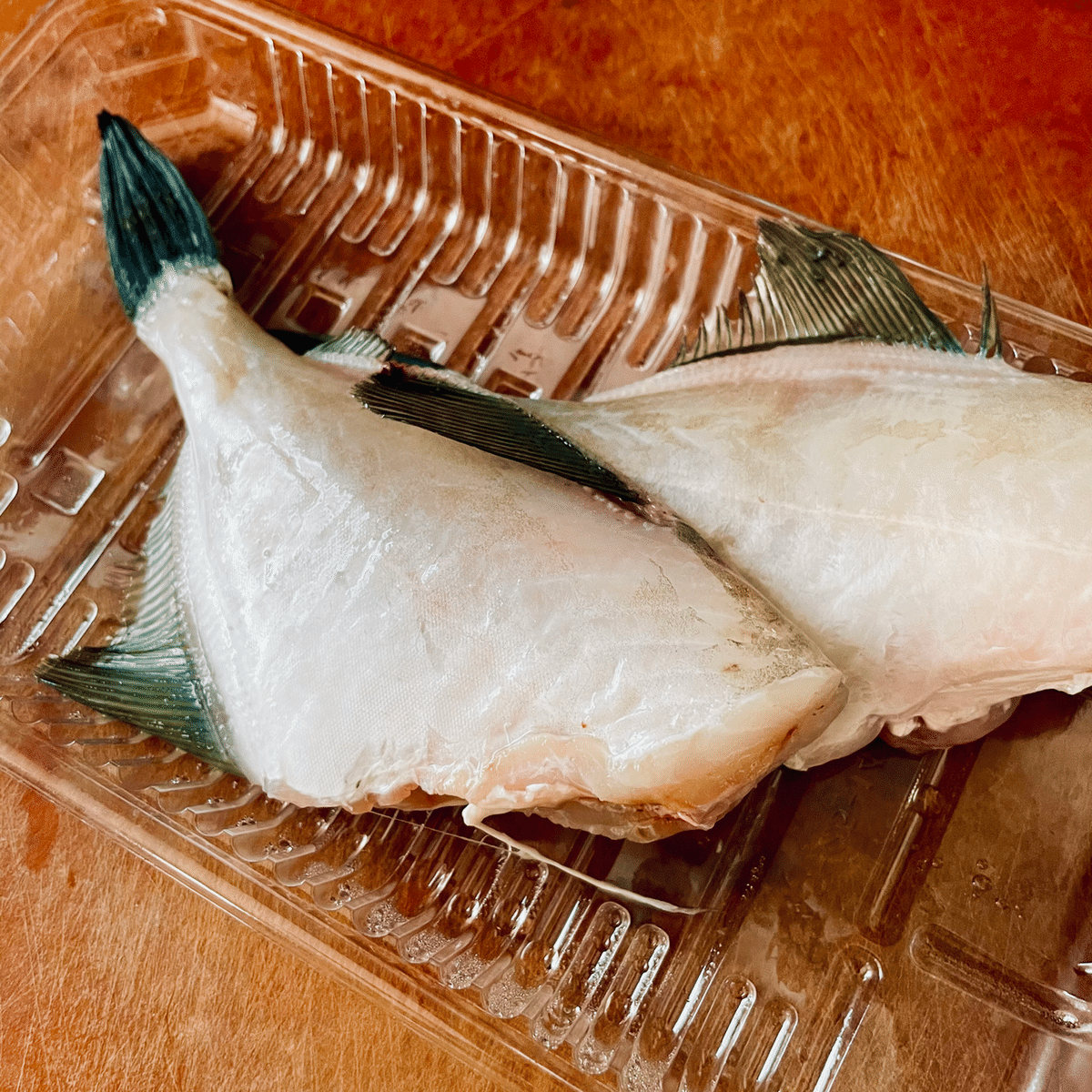 ウマヅラハギとは？カワハギとの違いやカロリー、おすすめレシピをご紹介！クラシル