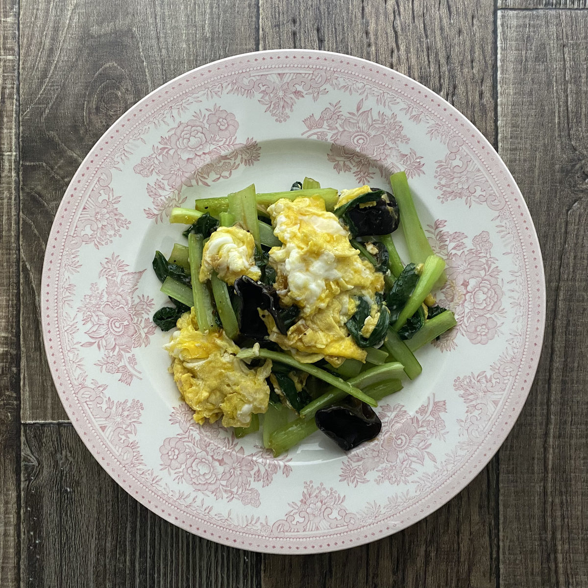 基本からアレンジまで！思わずつくりたくなる「小松菜 まいたけ 卵」のレシピ集クックパッド