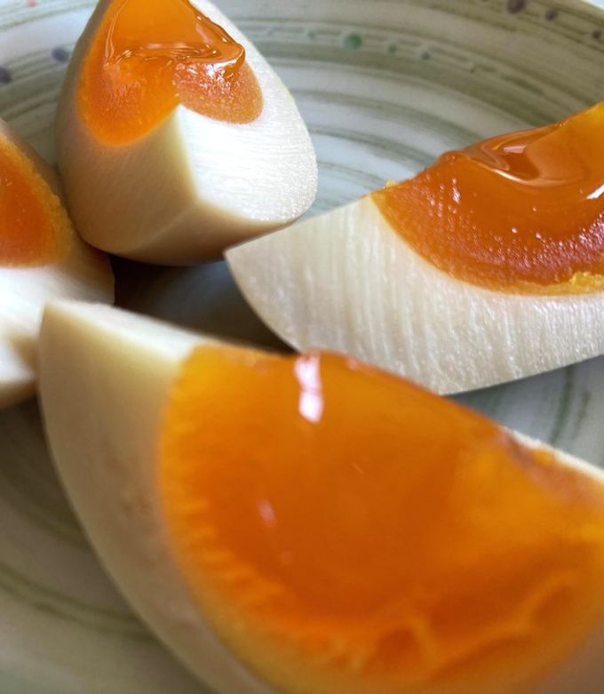 麻薬卵」を少量の調味液とダイソー「味付けたまごメーカー」で作る - sora's おいしいノート