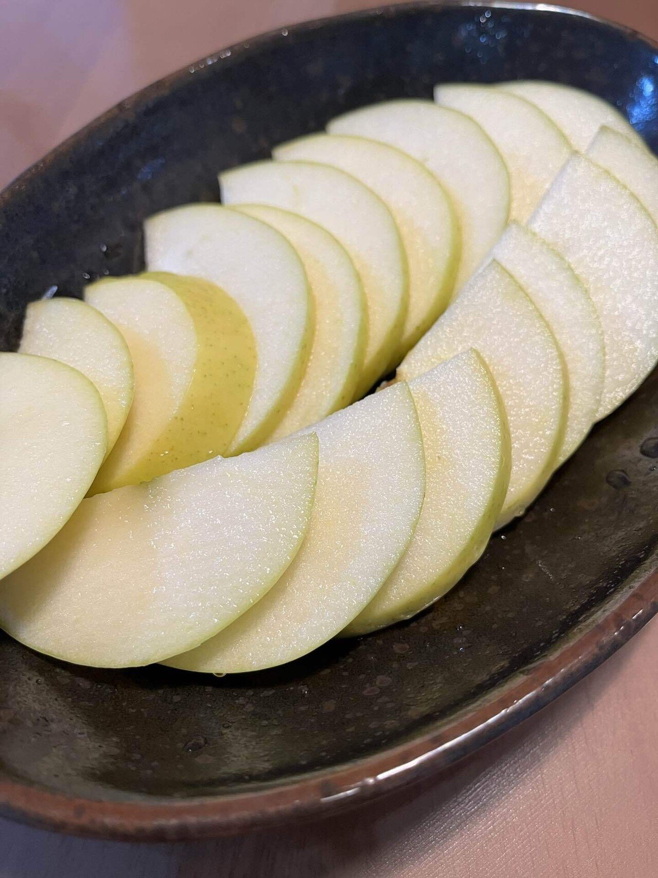 りんごの簡単な剥き方基本の皮剥きレシピと切り方のコツ - COCORO FARM VILLAGE