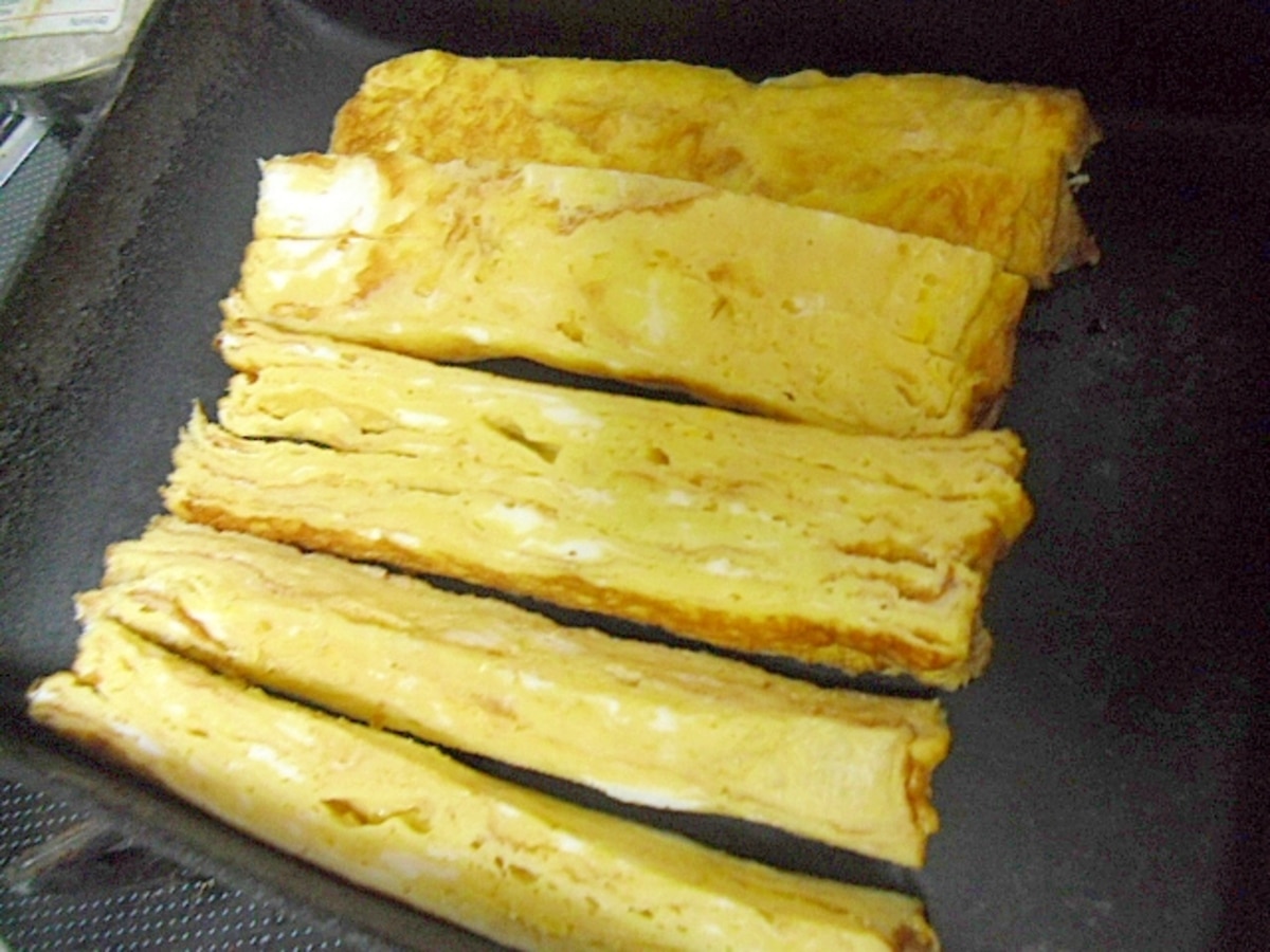 恵方巻き・巻き寿司を作る時の卵焼きの切り方とポイント - YouTube