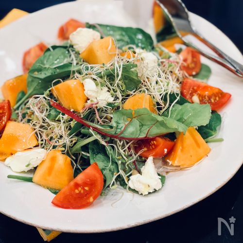 姫ごはん☆ 柿とクリームチーズのトーストと生ハムとアボカドのサラダのレシピ☆姫ごはん♡