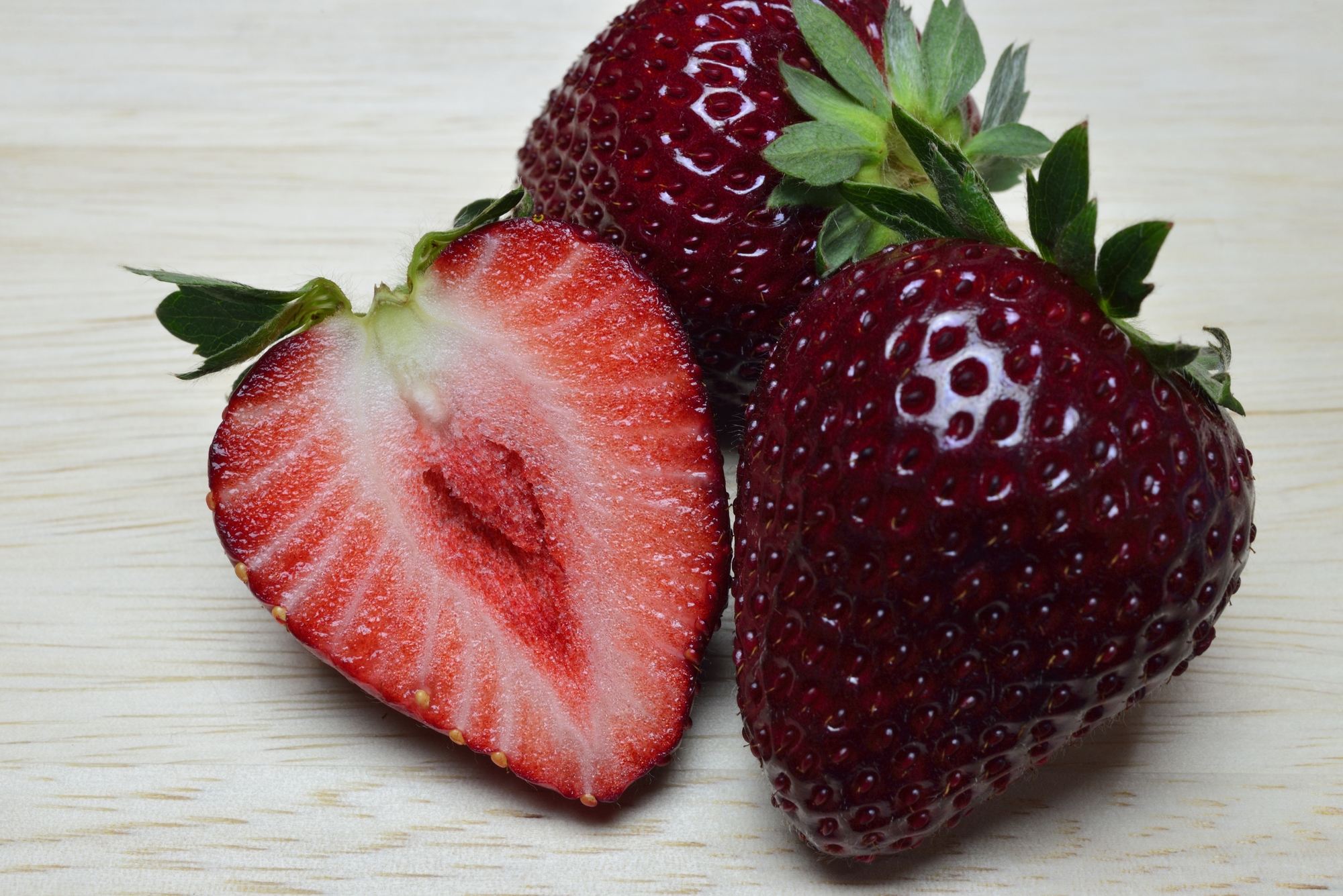 美味しい！！いちごランキング☆2024年度版！！室蘭市 DD室蘭仲町店くりせきハピプロ通信北海道 栗林石油株式会社