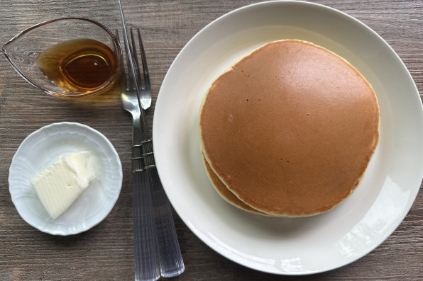 米粉と豆乳で作るふんわり軽いホットケーキ パンケーキ ホットケーキミックス粉使用より数倍美味しい豆乳ソースでハワイ風パンケーキ