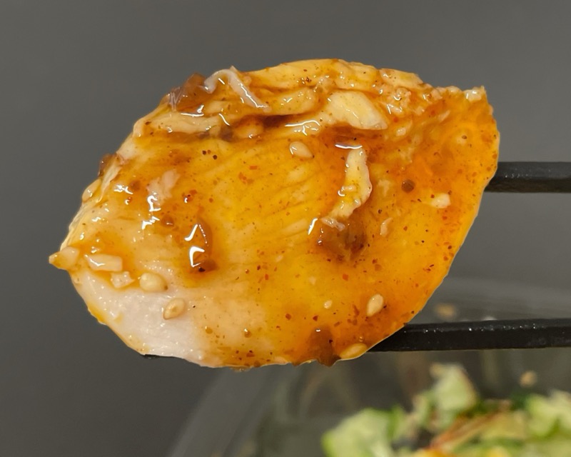 つるっと喉越し最高！🤤🍜コストコ購入品・揖保乃糸の冷やし中華🍜🎐12食入り1,948円 税込・賞味期限は私が2023 04 17に買ったものだと、麺が25年1月、たれ2種類が24年3月1日までだったよ〜😄 今のところ東日本のコストコ店舗だけにでてて、西日本はまだでて