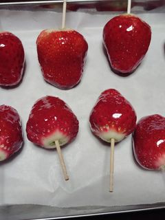 簡単電子レンジでフルーツ飴