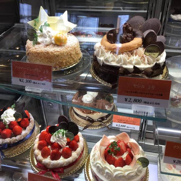 Saint.Denis サンドニ 」で洋菓子を購入！クリスマスケーキの予約も受付中！ピアーチェ木更津 piace