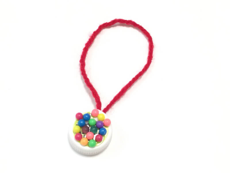 ペットボトルキャップで作るオリジナルキーホルダ