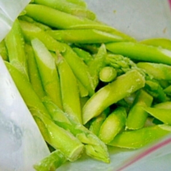 アスパラガスは冷凍保存がおすすめ！ おいしさを長持ちさせるコツ