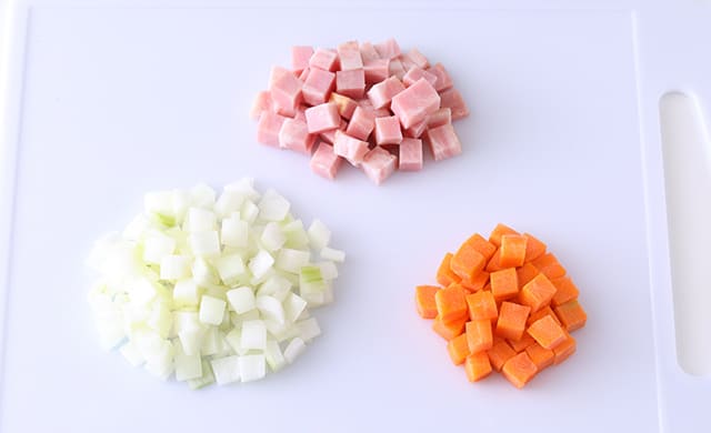 たっぷり具材のミネストローネお惣菜など冷凍食品・調味料・無添加化粧品通販ならSL Creationsオンラインストア