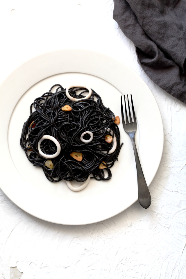 パスタソース イカスミ＆トマト 220g久世福商店・サンクゼール 公式オンラインショップ