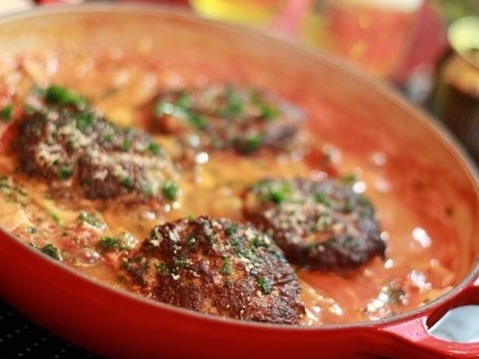 和風煮込み豆腐ハンバーグ、白菜の甘酢和え、小松菜とエノキの味噌汁、選べる小鉢 黒豆、卯の花スリーベルデイかっぱのいえ東久留米