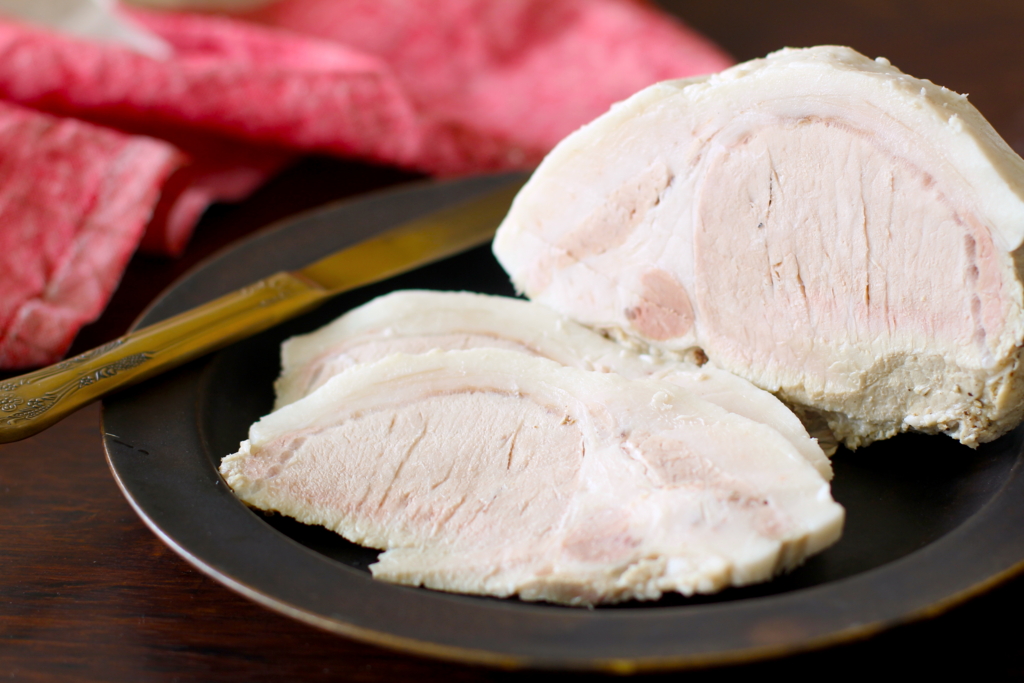 ベーコン - 朝霧ハム～丹精込めた手作りハム～