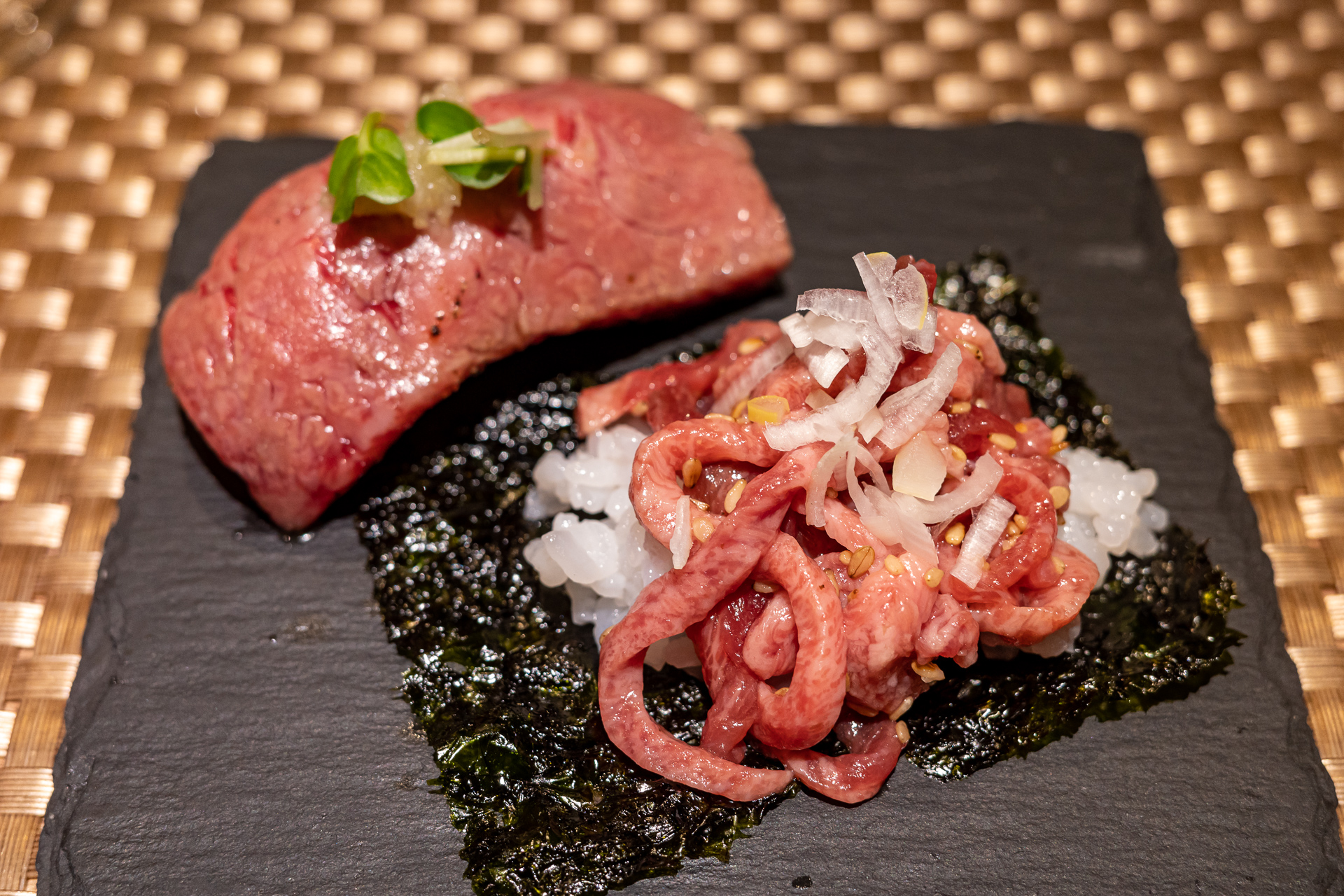 焼肉の具材30選！即決できる定番と変わり種食材を紹介食・料理オリーブオイルをひとまわし