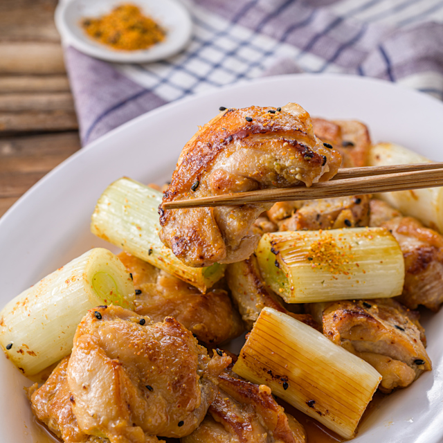 アジア料理を自宅で！海外旅行気分が味わえる、台湾風「鶏肉飯 ジーローハン 」の作り方 他1品- りっすん by イーアイデム