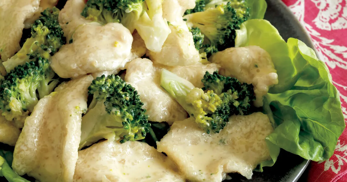 新たまねぎと鶏むね肉のホットマリネ