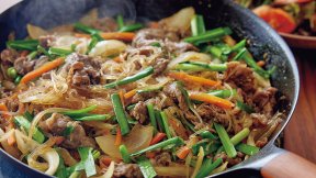 さといもととり肉の中華風煮物 010121 コープクッキング - 生活協同組合コープこうべ