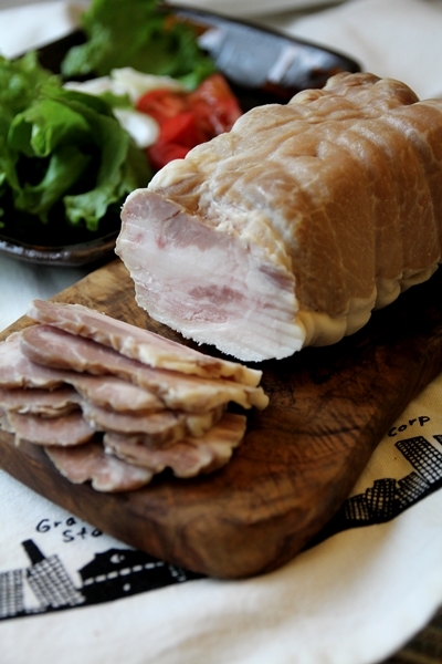 プレスハムを分厚く切ってステーキ風に焼きました。 肉肉しさ半端ないです。プレスハムプレスハムステーキ手作りハム手作りハムソーセージの店手作りハムソーセージ手作りハムソーセージ専門店ハム富士湧水ポーク富士湧水ポーク使用富士湧水ポーク