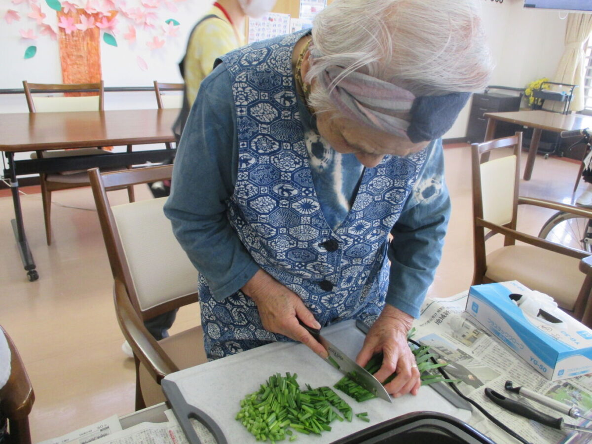チヂミみたい？日本の郷土料理 長野名物にらせんべい レシピ・作り方 by にゃんざぶろう先生 - 楽天レシピ
