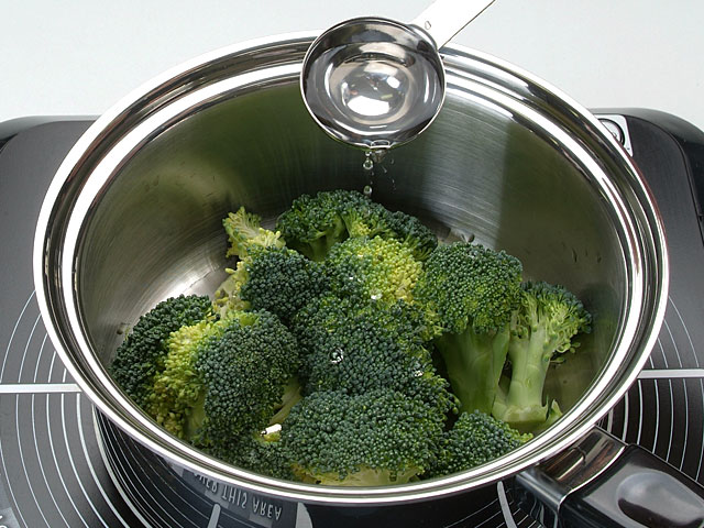 ブロッコリー調理との相性抜群！アイラップフル活用術ポイント交換のPeX