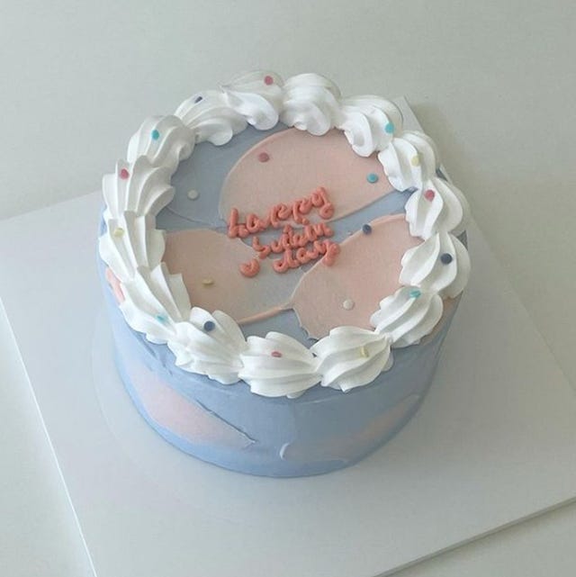 ティアラケーキの作り方を紹介♡フォトジェな誕生日＆センイル推し活におすすめ 韓国トレンド- Peachy ピーチィ- ライブドアニュース