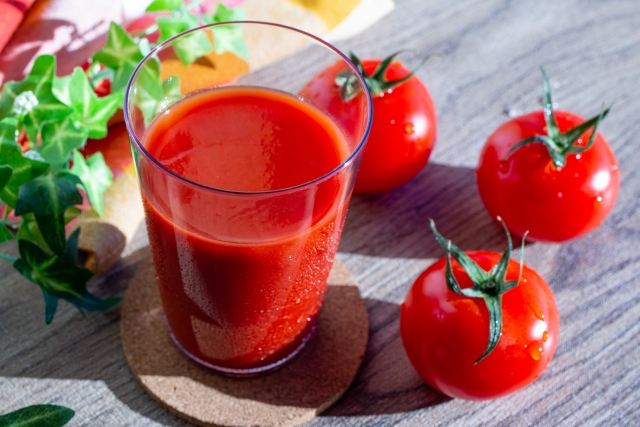 血管年齢が実年齢より28歳若い「池谷敏郎医師」が教える！ 寒い朝に潜む血管事故のリスク 「エクストラバージンオリーブオイル」入りホットドリンクで予防！～オリーブオイル健康ラボ 最新のコラム掲載～オリーブオイル健康ラボ