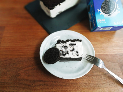 混ぜて冷やすだけ。焼かない濃厚オレオチーズケーキの作り方