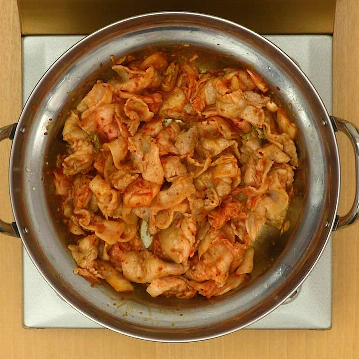 フライパン蒸し鍋～キムチ鍋の素～