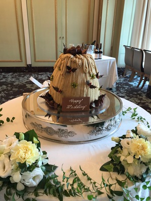 ウェディングケーキにモンブラン🧁halu ネイリスト ネイルチップ作家