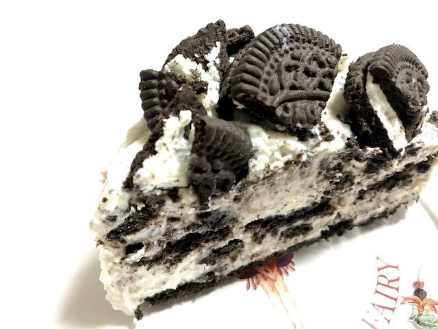 オレオ好き必見！簡単な冬の男前スイーツ「焼かないオレオチーズケーキ」