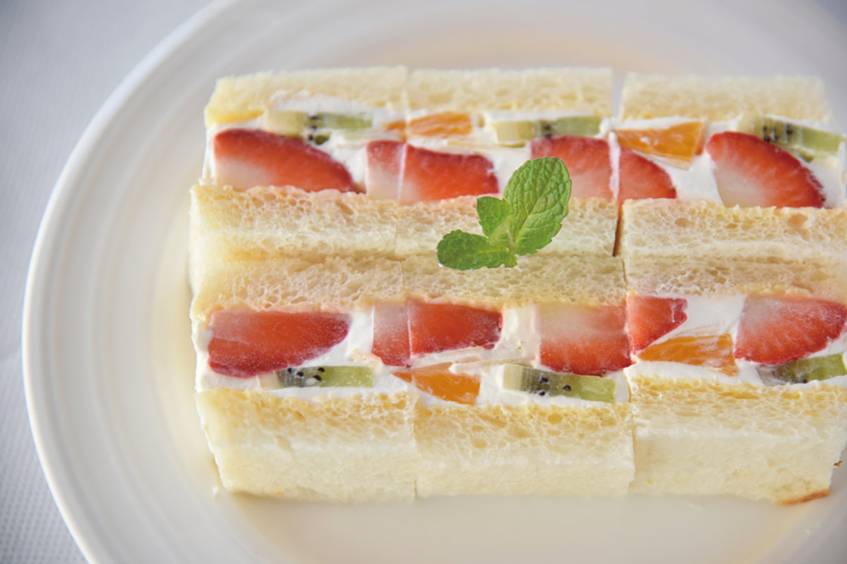 cooking 美しい断面にするコツ🍓誰でも簡単♪フルーツサンドの作り方WithMe