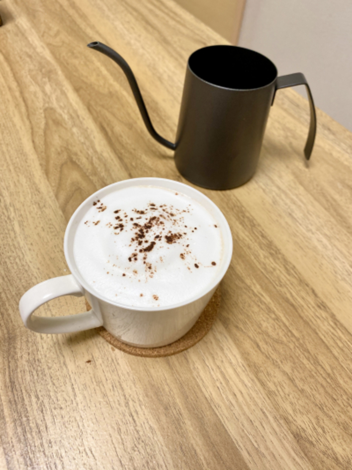 白い冬をイメージしたデザートドリンク「スターバックス® クリーミーホワイトチョコレート with バニラプディング」Emo!miuエモミュ