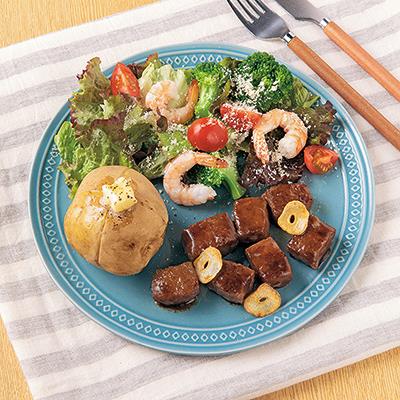 サイコロステーキの肉じゃが串