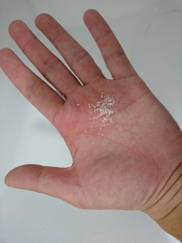 重曹クエン酸水は健康にいいの？食用と掃除用の違い、効果を解説！天然水ウォーターサーバーはプレミアムウォータ